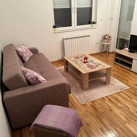 Apartman Carolija Apartamento Pale