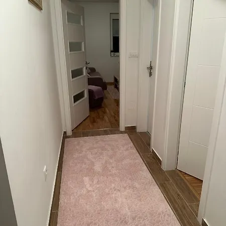 Apartman Carolija Pale